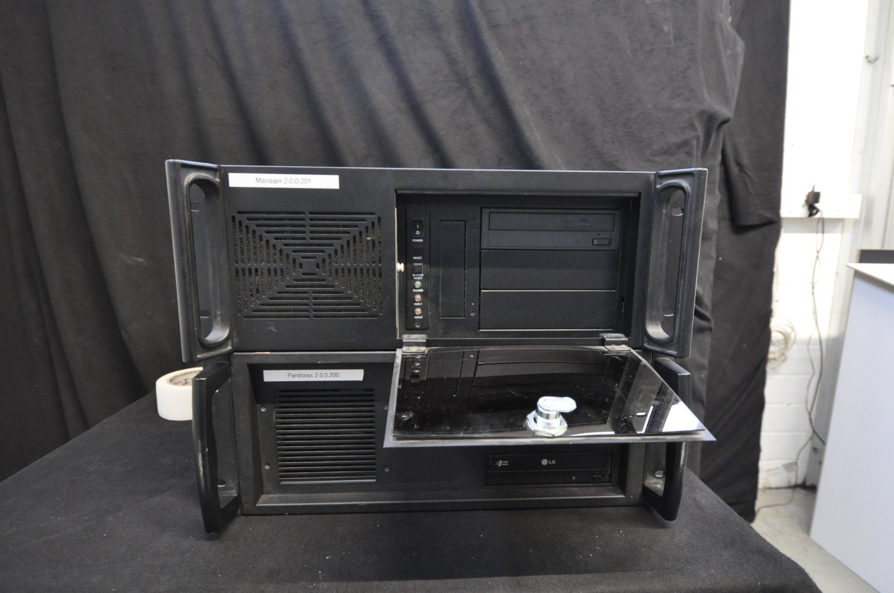 Amd Server: Pandoras Box Server – Media Server – AMD Radeon Pro – Gebraucht aus Burgdorf von WHITELIGHT3400 1