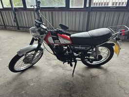 Yamaha CT1 HS rot 125 ccm. Sehr selten. Top Zustand (061)