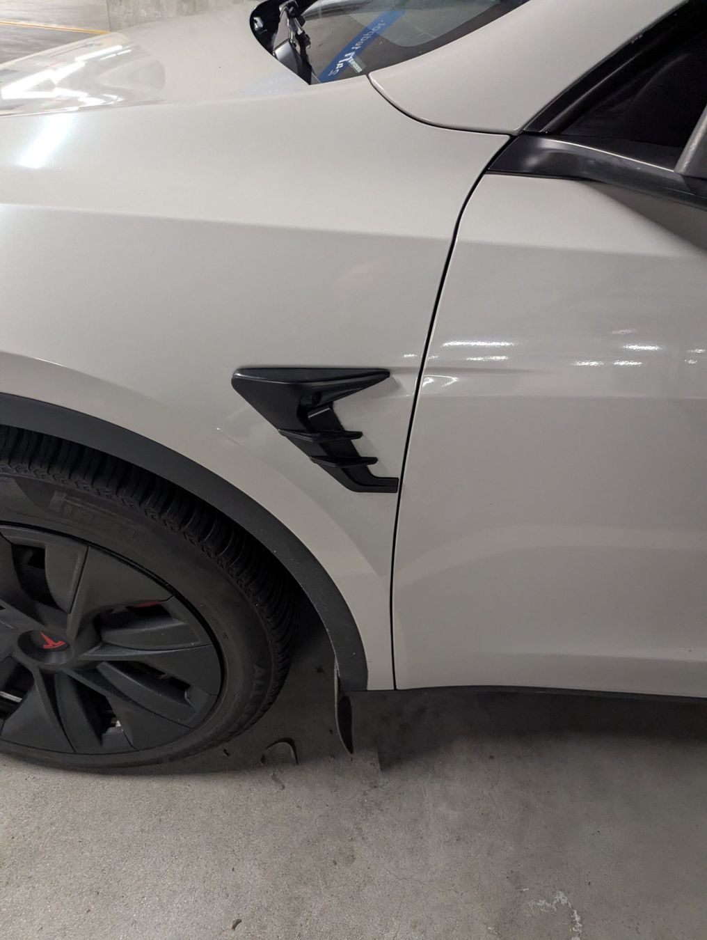 Tutti pezzi di ricambio auto: Tesla Model Y Seitenkamera Abdeckung 2 Stk. – Usato da Birsfelden venduto da DealWithStil 1