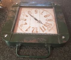 Vintage Metall Wanduhr, 50 x 50x 6 cm  Shabby Chic