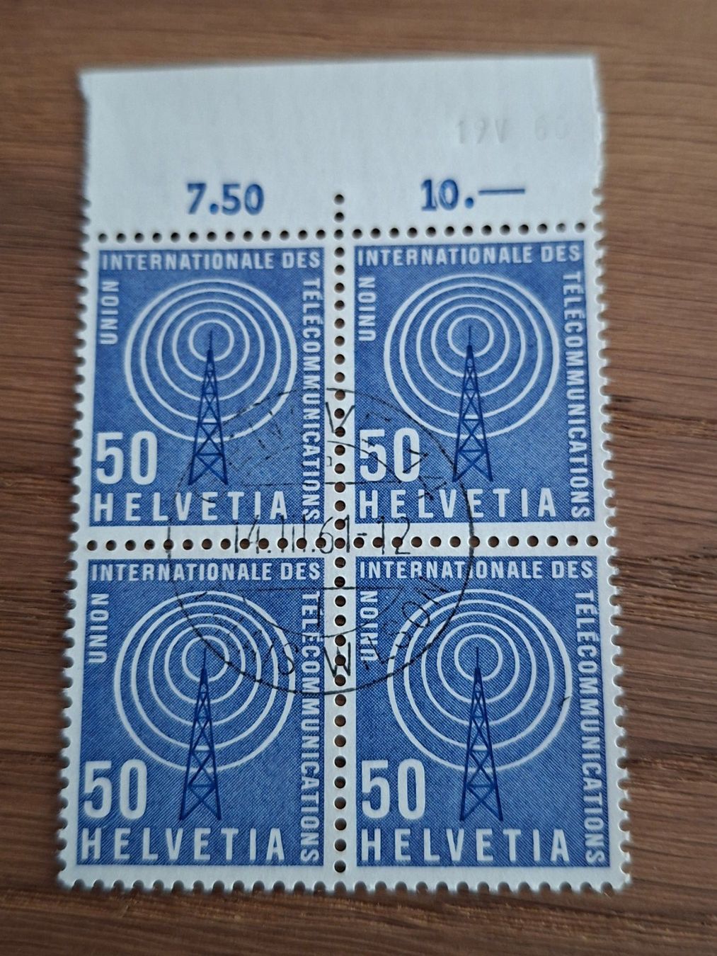 Tous les timbres: Dienstmarken: 4er Blocks: UIT – Neuf (Voir description) à Hinterkappelen par 1399 2