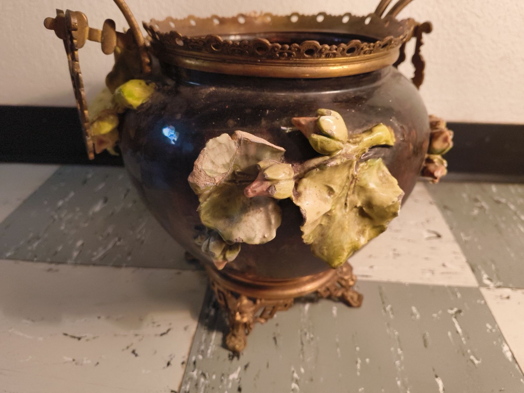 Vasi per fiori: Antik Blütencachepot Barbotine-Technik Frankreich – Usato da stettlen venduto da VintageBern_ch 4