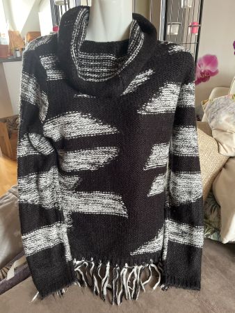 Pull «laine» grosses mailles noir/blanc à franges M (36/38)