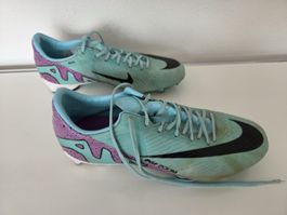 Nike Mercurial Zoom Fussballschuhe, Gr. 42.5