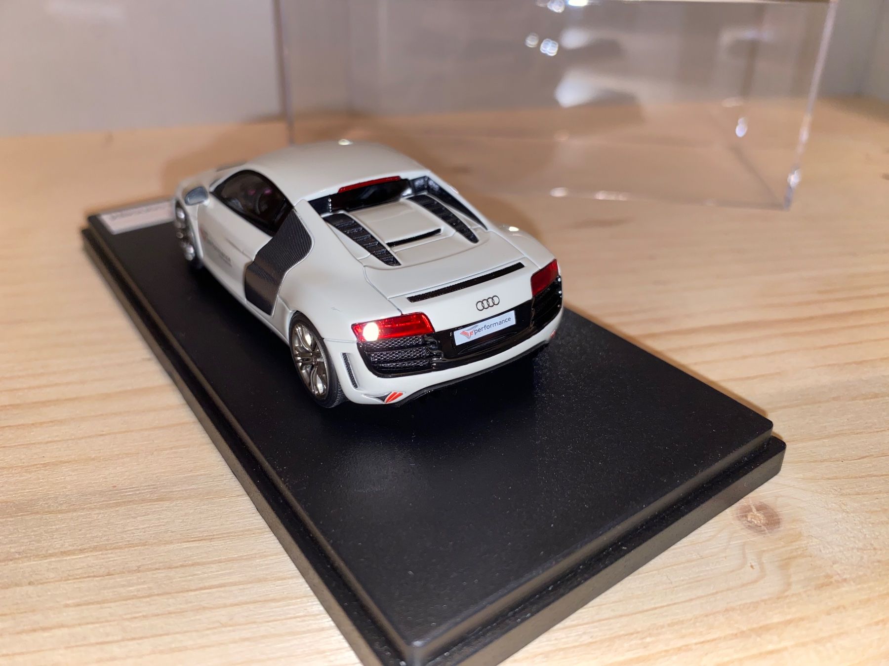 LookSmart Modellautos: Audi R8 e-Performance 1/43 No BBR No Minichamps – Neu (gemäss Beschreibung) aus Wohlen AG von PrivatSammlung 1