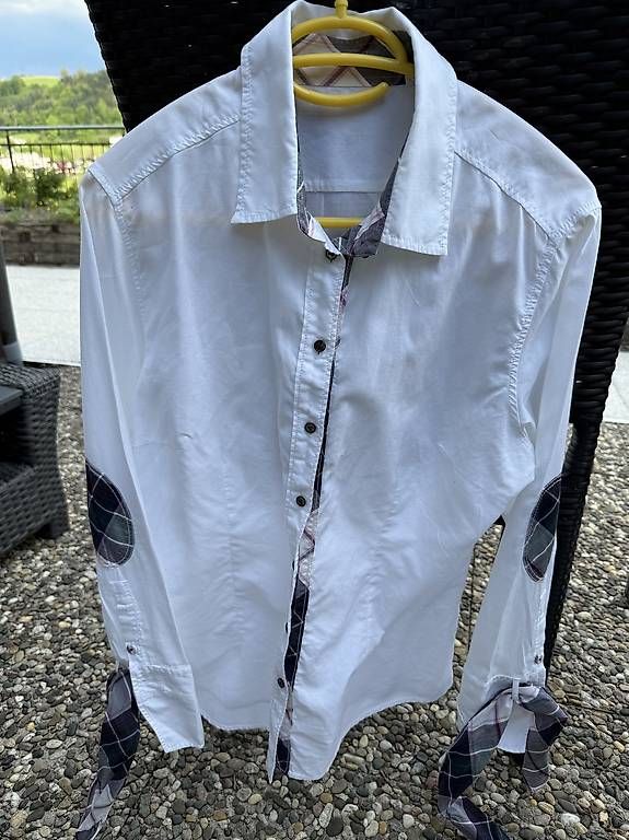 Van Laack Camicette: Bluse in 42 von Van Laack – Usato da Ebikon venduto da elischka