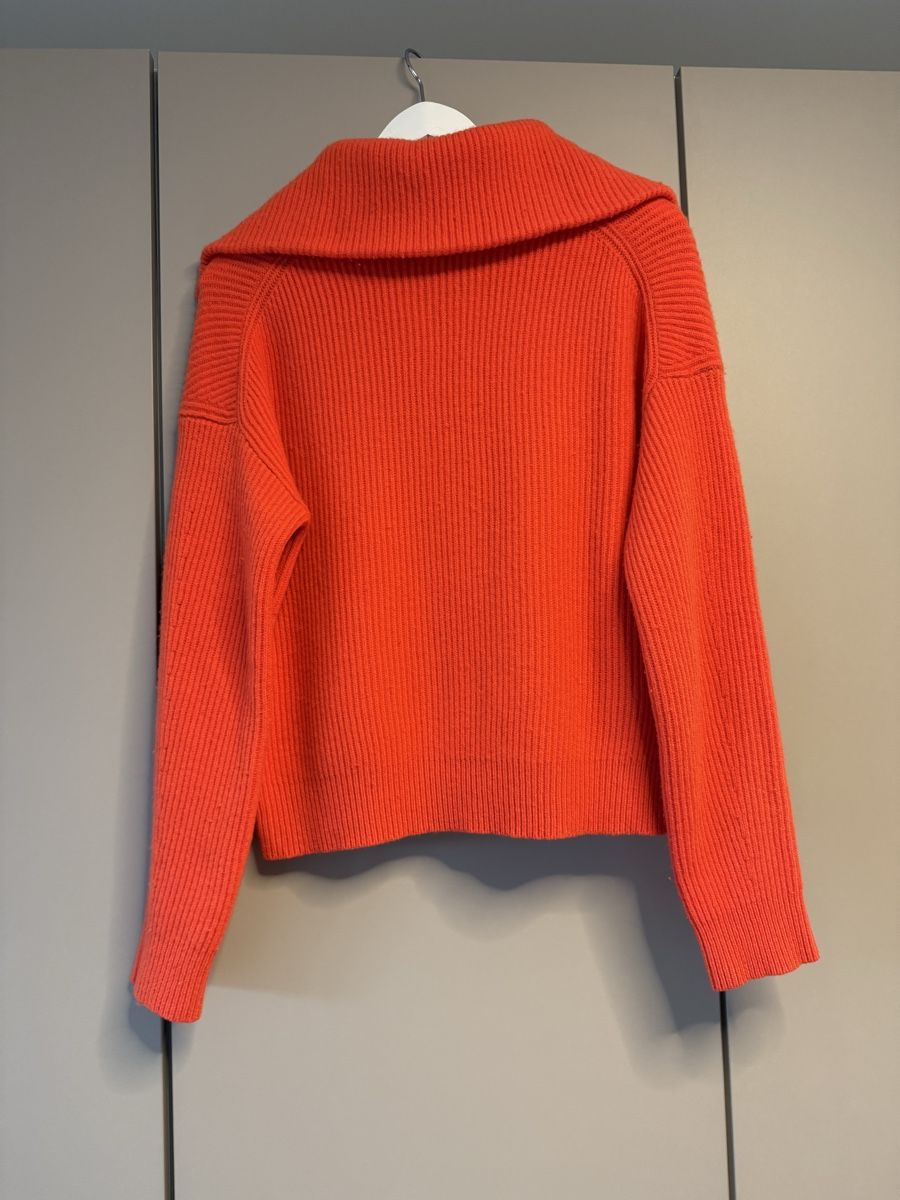 Maje Pullover & Sweatshirts: Maje Pullover – Gebraucht aus Wollerau von isa_fx8n 1