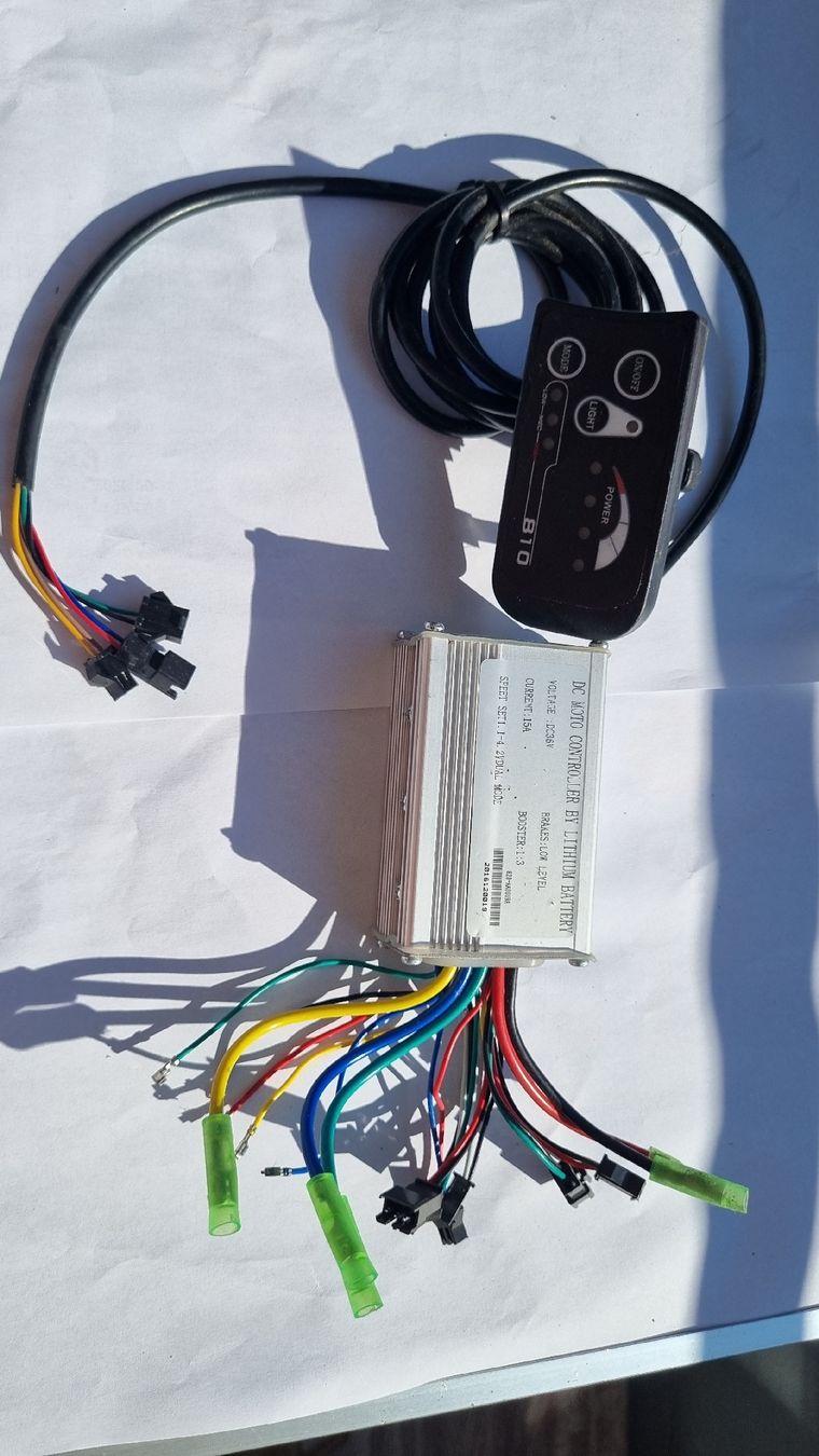 Componenti elettronici: E-Bike Controller Set 36V 15A mit Display 810  – Nuovo (secondo la descrizione) da Langenthal venduto da ebike-langenthal