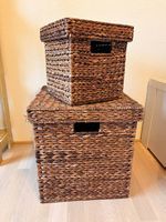 2x geflochtene Aufbewahrungsboxen mit Deckel