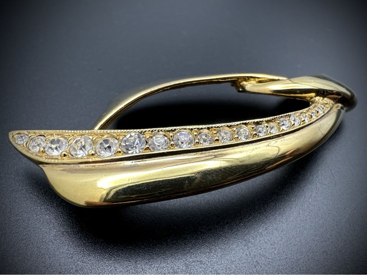 Broschen & Nadeln: Vintage Strass vergoldene Brosche – Gebraucht aus Lamone von LaCantinaMagica 6