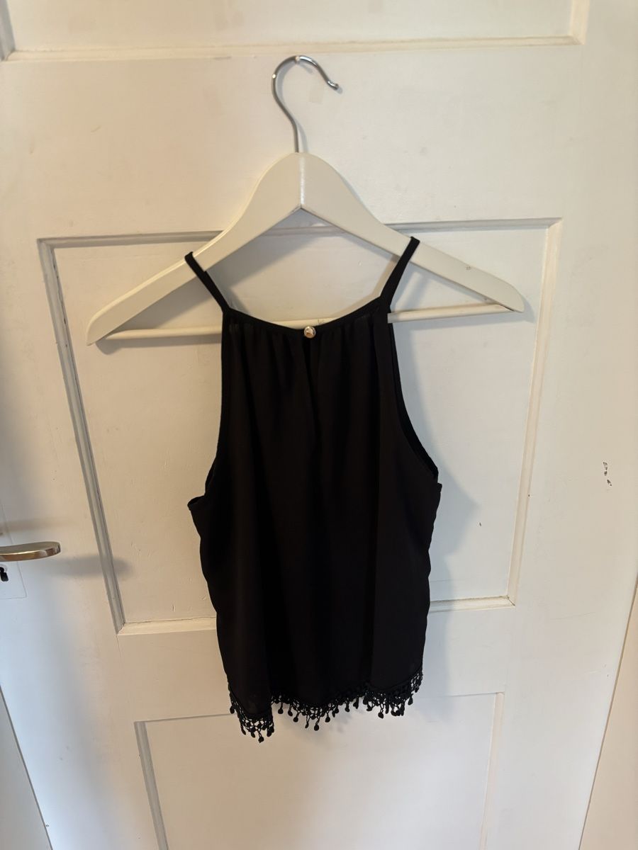 Tops: Damen Oberteil schwarz Grösse S – Gebraucht aus Pfaffnau von Celi77777 2