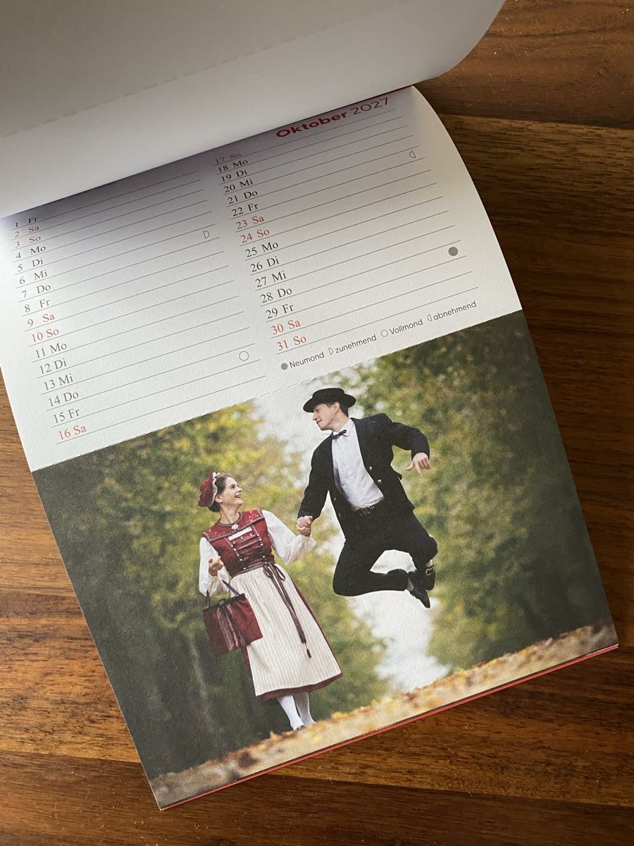 Calendari: Kalender TRACHTEN 2027 – Nuovo e nell'imballaggio originale da Dietlikon venduto da Sa_Biene 4