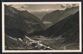 Alp Grüm, Blick von der Alp ins Puschla