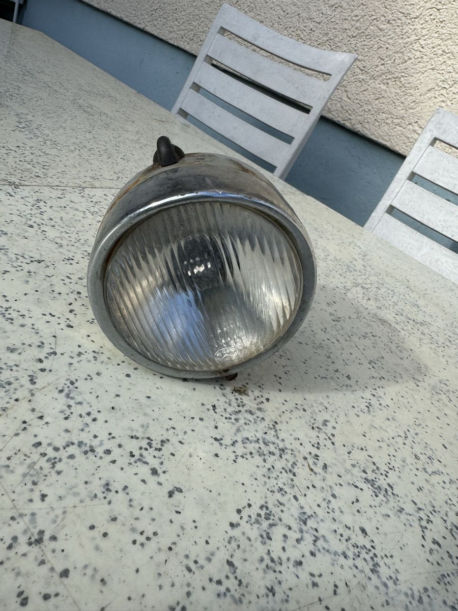 Parti ricambio per ciclomotori: Mofa Eierlampe – Usato da Dübendorf venduto da Sachs621 1
