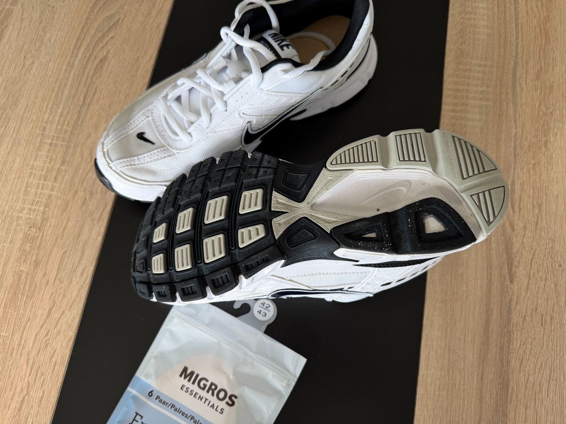 Nike Scarpe da uomo: Nike initiator – Usato da Courgenay venduto da Mic2412 8