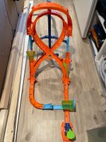Hot Wheels Loop Race Track Set