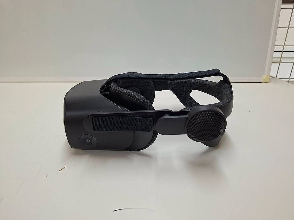 Hewlett Packard Casco VR: HP Reverb G2 V1 / VR Brille – Usato da Richterswil venduto da Blue210 2