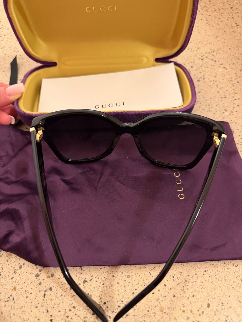 Gucci Occhiali & Lenti: Gucci Damen Sonnenbrille – Nuovo (secondo la descrizione) da Brüttisellen venduto da ako_7mlf 1