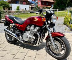 Honda CB Seven Fifty RC42