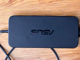 Original ASUS ROG Netzteil