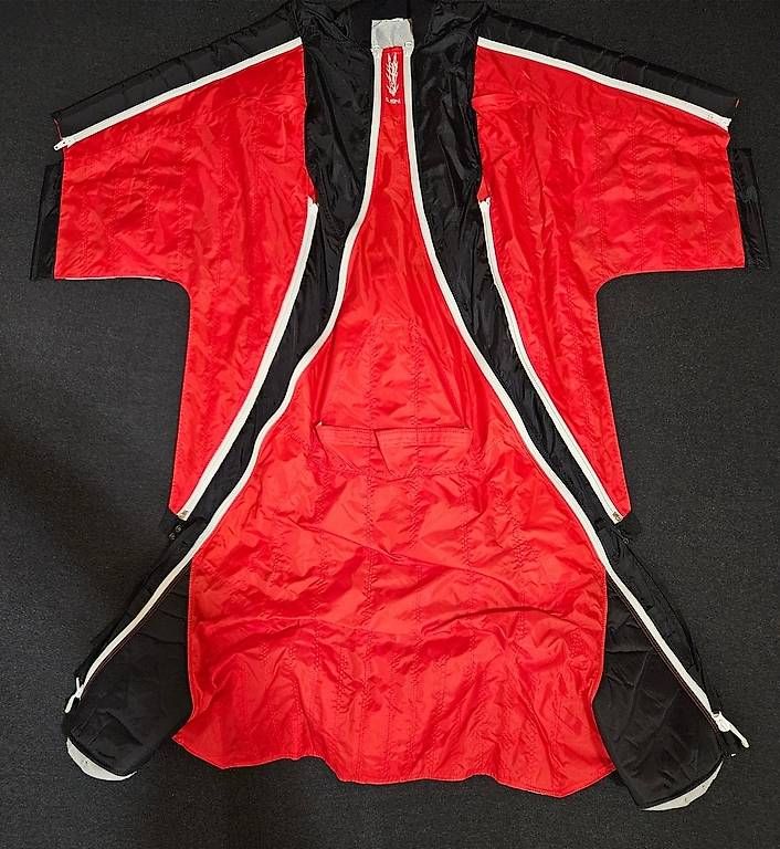 Completi: Wingsuit Tony Suits S-Bird – Usato da Lyss venduto da Sparadiesler