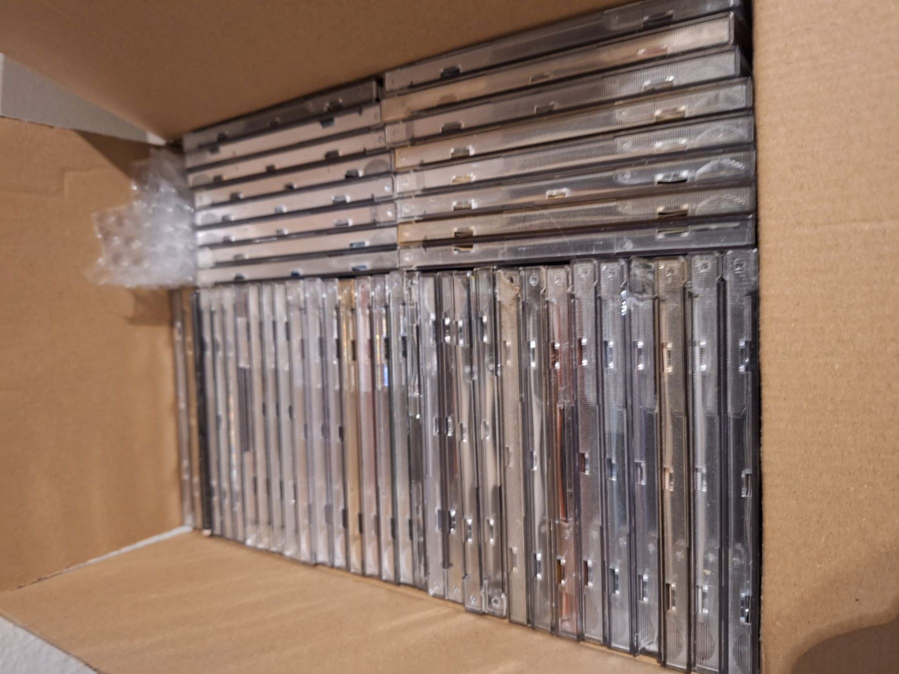 CD: CD  18 Stk buntes allerlei – Usato da Altdorf UR venduto da aswe 1