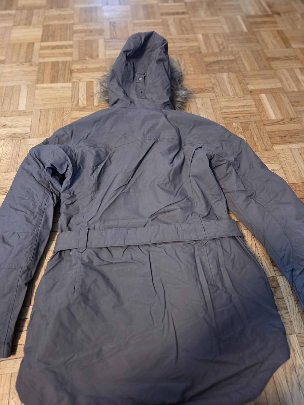 Columbia Cappotti: Parka chaud d'hiver Columbia taille M – Nuovo (secondo la descrizione) da Monthey venduto da Bubuline 2