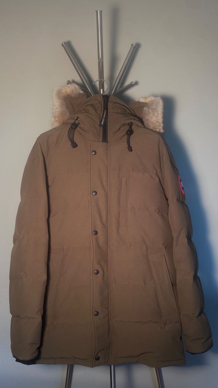 Canada Goose Vestes: CANADA GOOSE Carson Parka – Neuf (Voir description) à Aarau par eli_78d9