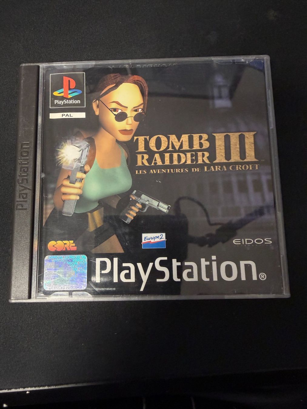 Sony Giochi: Tomb Raider 3 Les Aventures De Lara Croft - PS1 – Usato da Pont-de-la-Morge venduto da Darfal