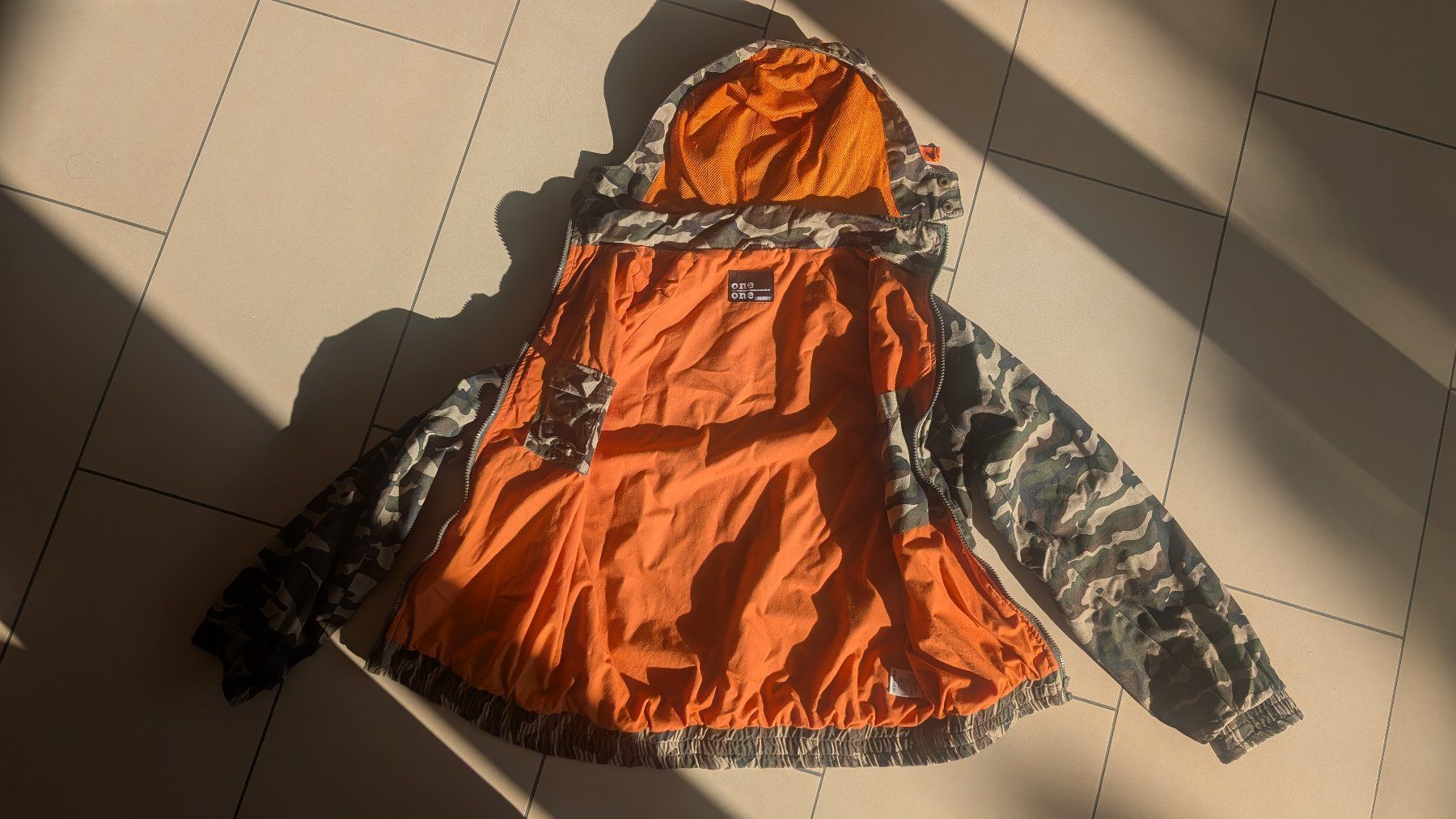 Giacche & Cappotti: Kinder Übergangsjacke mit dark Camouflage – Usato da Dübendorf venduto da movana 5