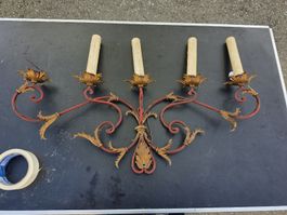 Vintage Wandleuchter, 5-armig, Rot-Gold. Shabby