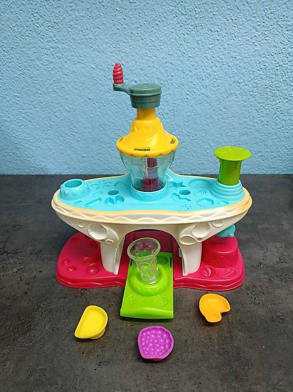 Giocattoli: Play-Doh  – Usato da Adlikon b. Regensdorf venduto da Gerie01 2