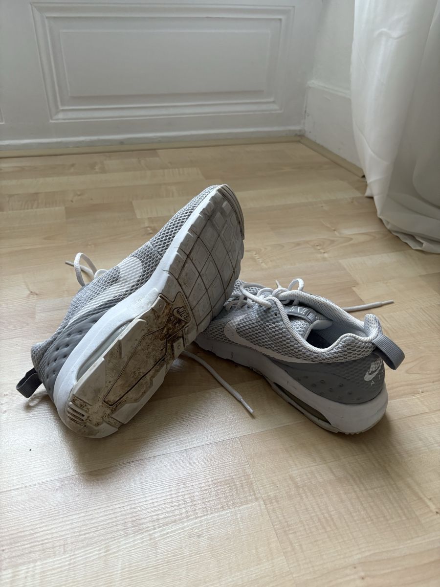 Scarpe da uomo: Nike Air Max Motion  – Usato da Corseaux venduto da dow_s6cj 3
