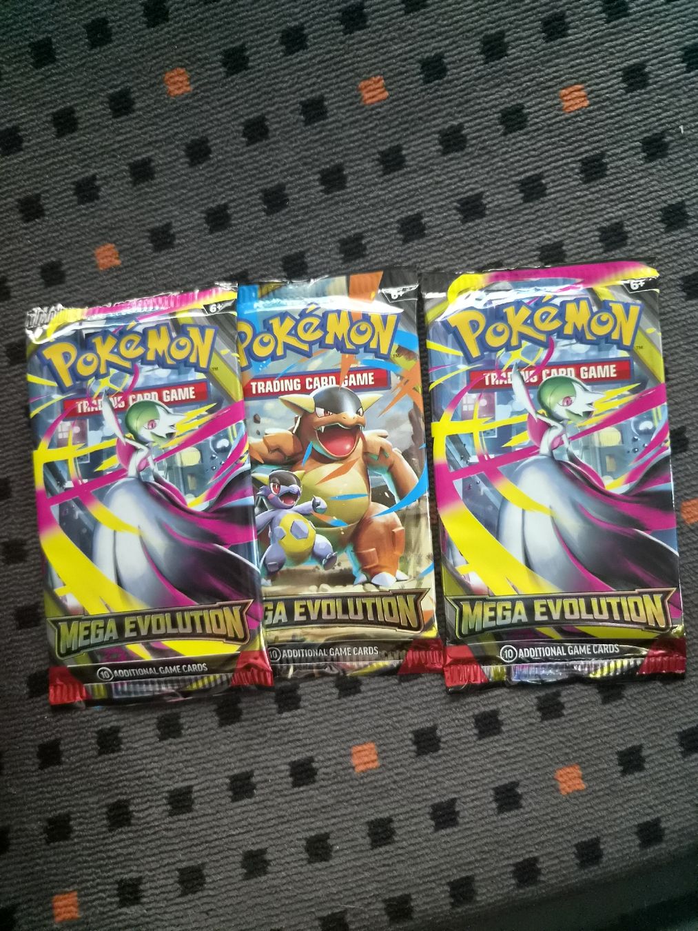 Pokémon Cartes à collectionner: 3 boosters Mega Evolution Pokémon  – Neuf (Voir description) à Les Acacias par S.Vieira