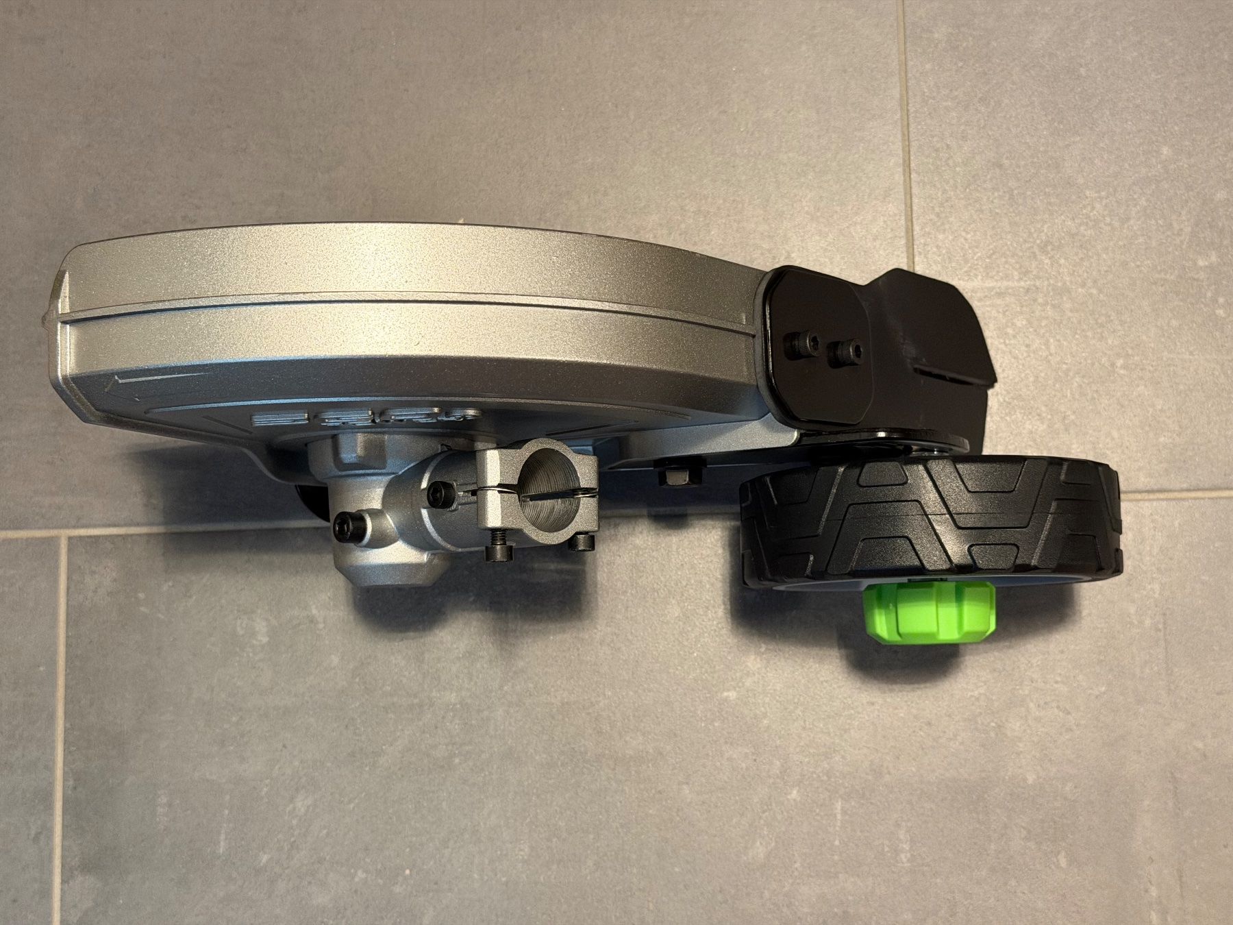 Ego Tutti gli attrezzi: EGO Power+ EA0800 Multi Tool Rasenkantenschneider-Aufsatz – Nuovo (secondo la descrizione) da Embrach venduto da Canderau 4