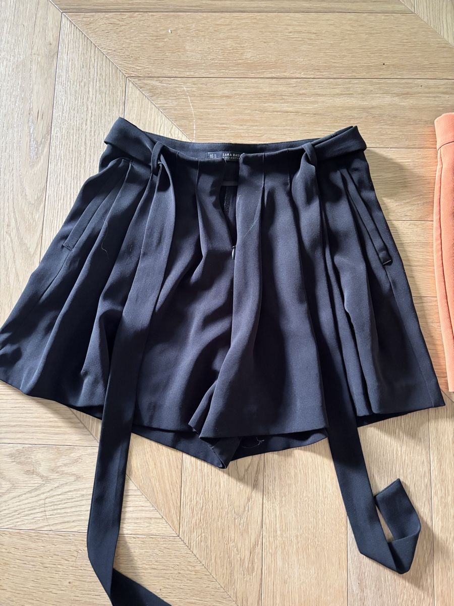 Zara Lotti di vestiti: 2 ZARA shorts S/36 – Usato da Zürich venduto da Angela_Fashion_Lover 8