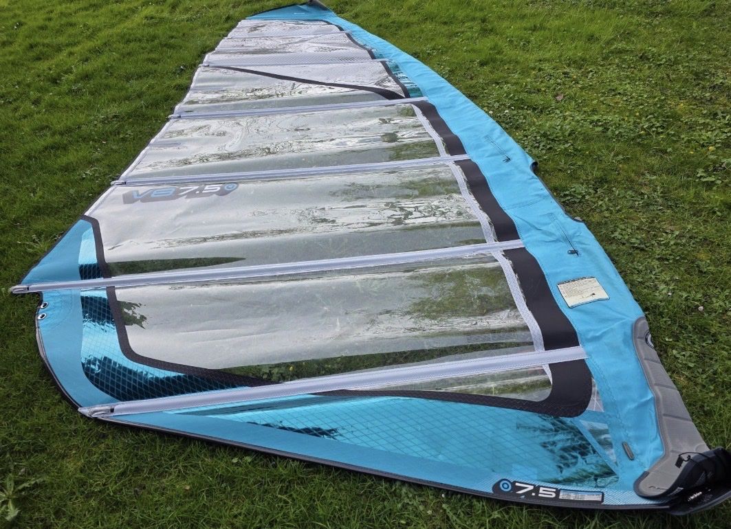 Surf: Neilpryde V6 7.5 – D'occasion à Küssnacht am Rigi par Babalina82