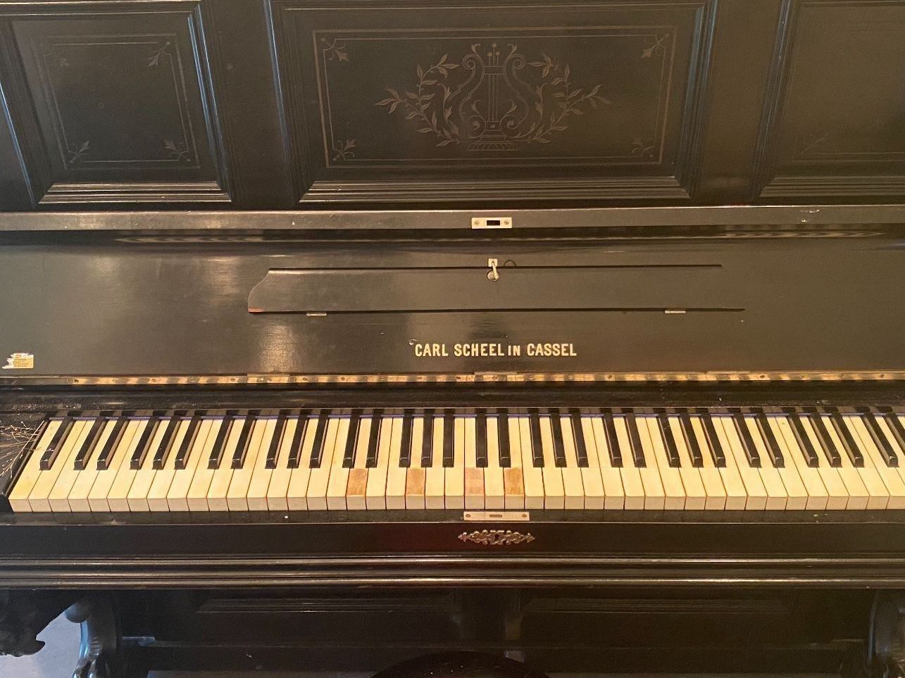 Strumenti musicali: Klavier - CARL SCHEEL IN CASSEL – Usato da Egg SZ venduto da fsc_g2v2 2