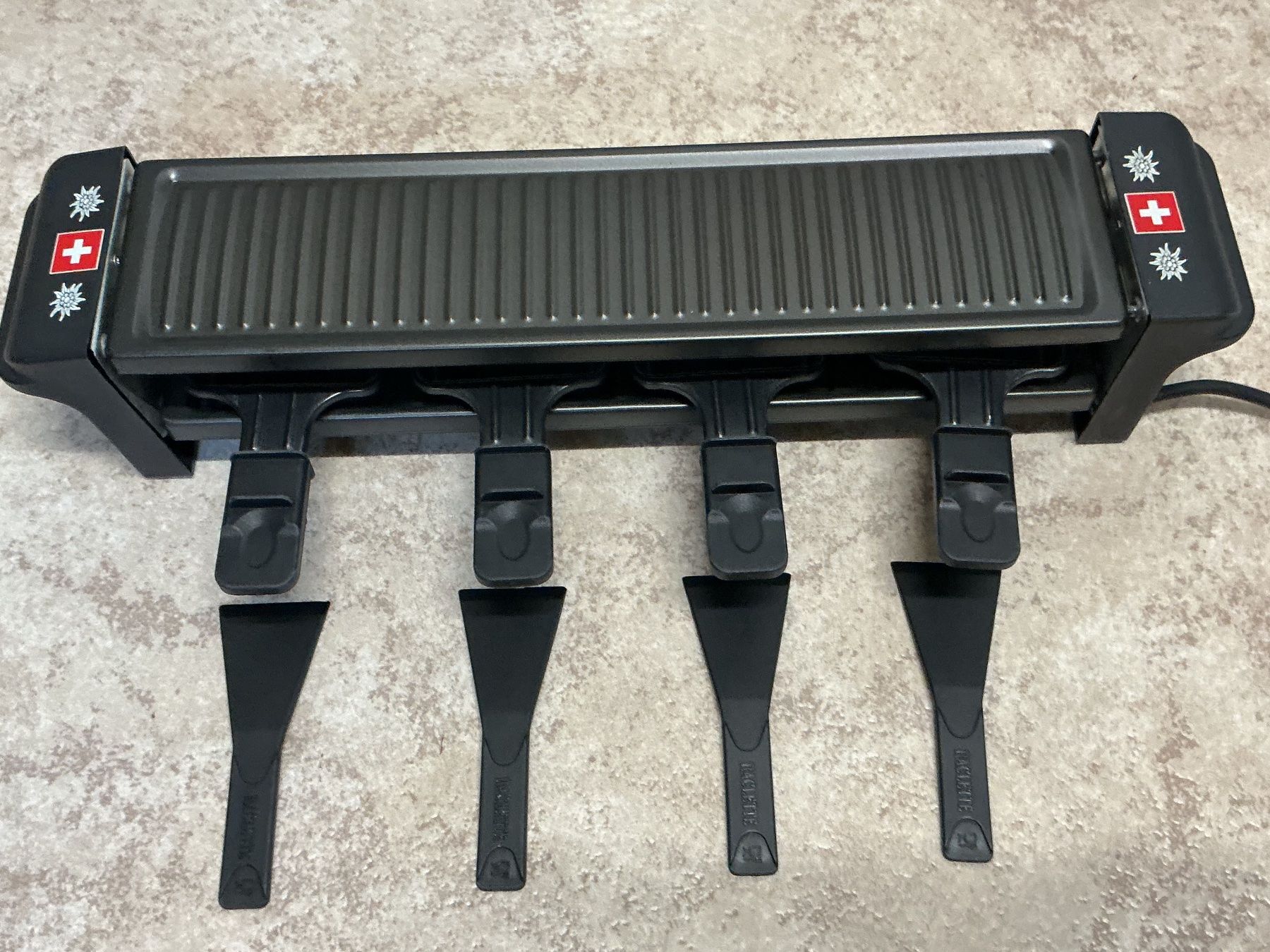 Elettrodomestici da cucina: Raclette Offen 2er und 4er – Usato da Horw venduto da adler65 6