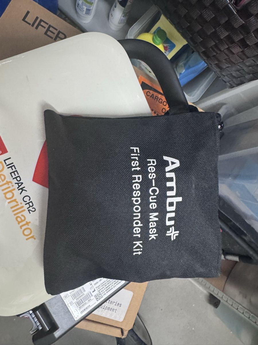 Medizinische Geräte: Defibrillator LIFEPAK CR2 mit Notfalltasche neu – Gebraucht aus Selzach von Twei1007 3