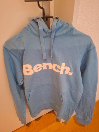 Bench. Hoodie, hellblau, Gr. S - Ideal für den Frühling!