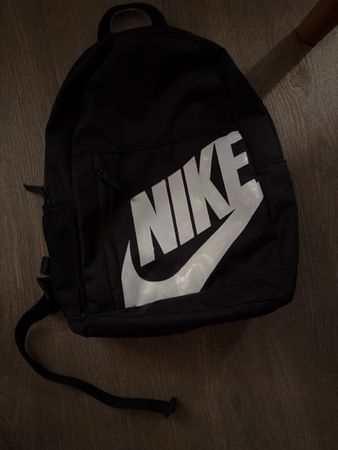 Nike Rucksack schwarz guter Zustand