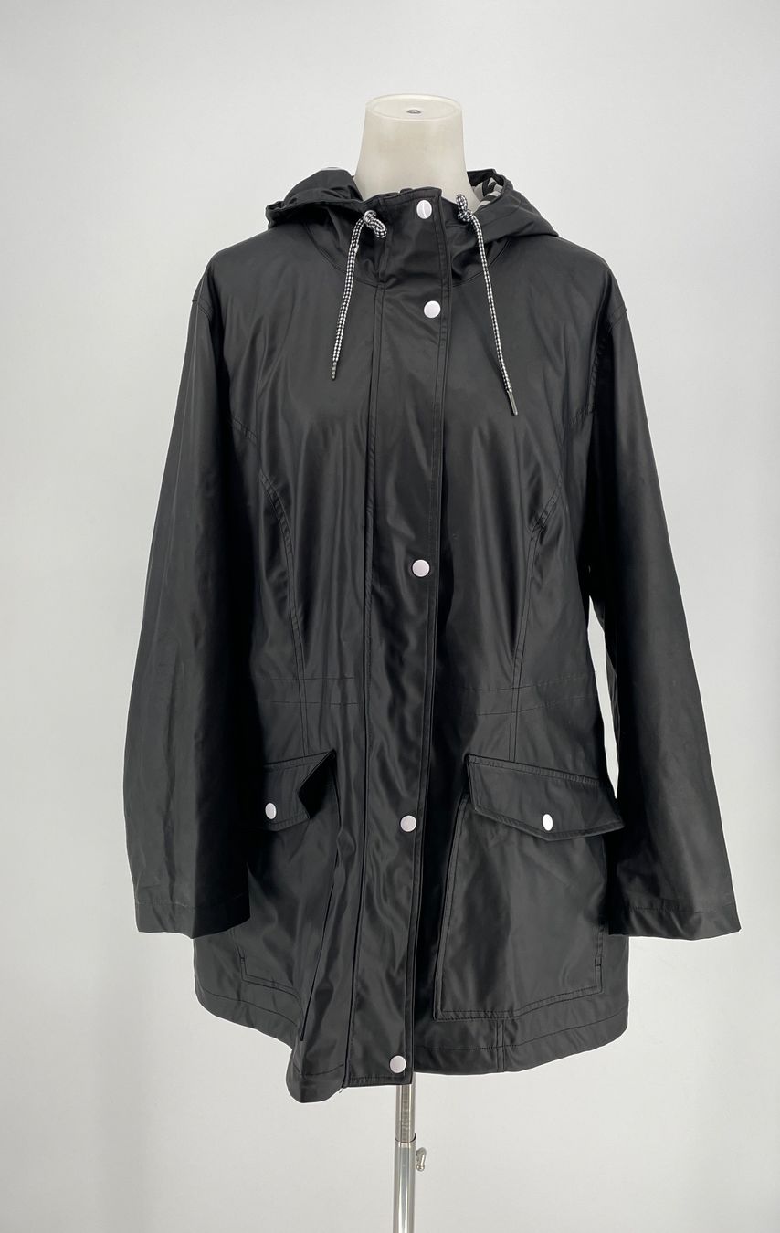 Jacken: Regenjacke Gr. 52 Sport bpc bonprix – Gebraucht aus Auenstein von moin.