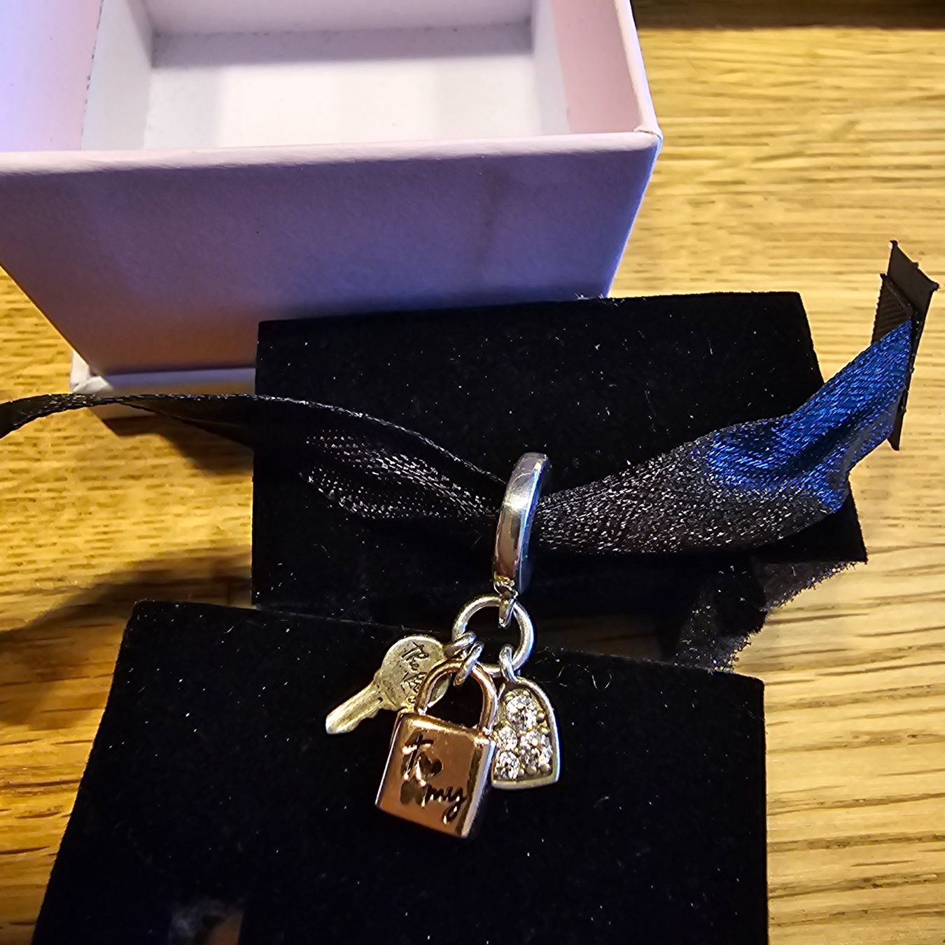 Pandora Ciondoli: Pandora  Charm Anhänger – Usato da Laufenburg venduto da may_r2st 3
