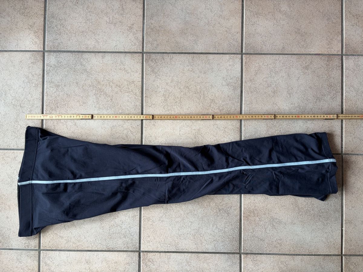 Leggings: Leggins mit Bellbottom/ Schlaghose – Gebraucht aus Fribourg von ann_f6js 1