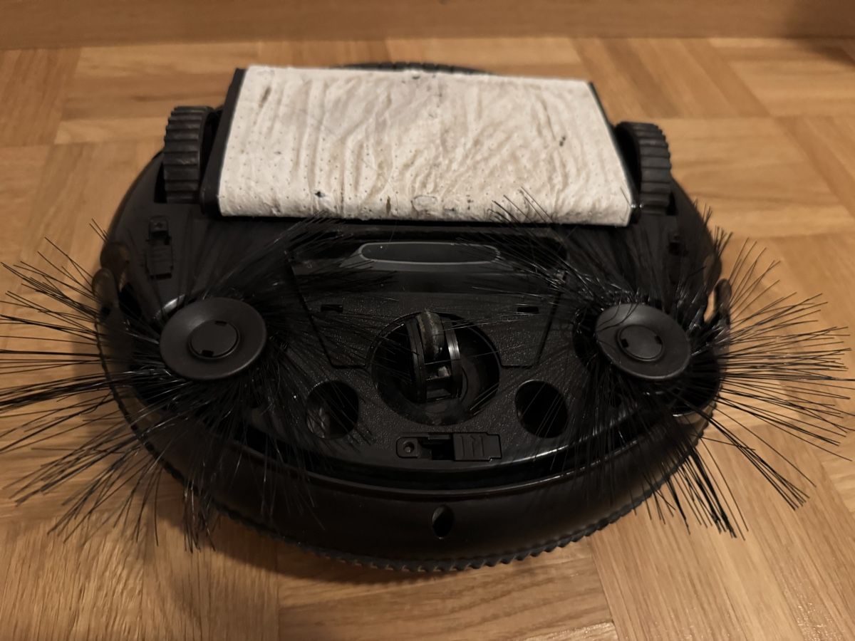 Aspirapolveri & Accessori: Sencor Staubsauger Roboter SVC 7020VT – Usato da Zürich venduto da zd_1965 5