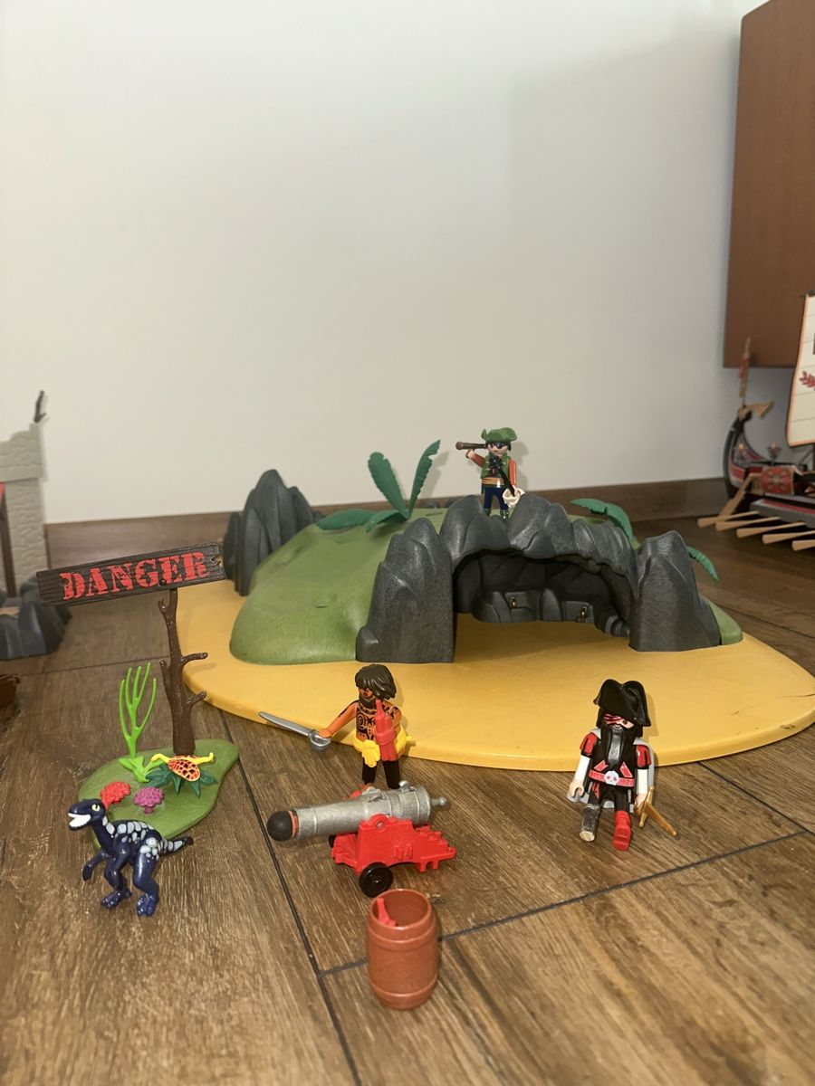 Playmobil Jouets: PLAYMOBIL DAS ULTIMATIVE PIRATEN SET – D'occasion à Neftenbach par M.Knoerle 7