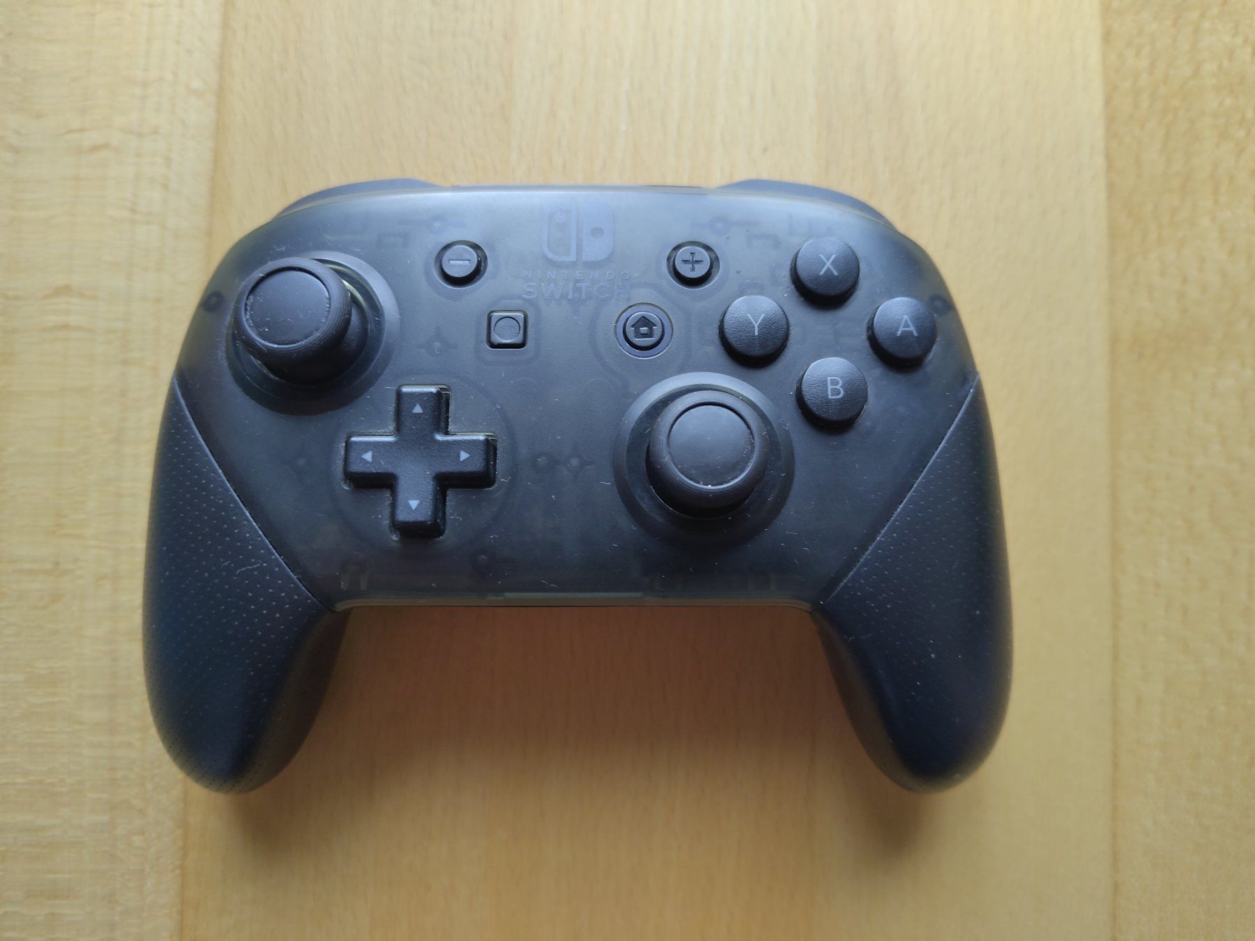 Nintendo Manettes: Nintendo Switch Pro Controller – D'occasion à Gümligen par urw_62l5