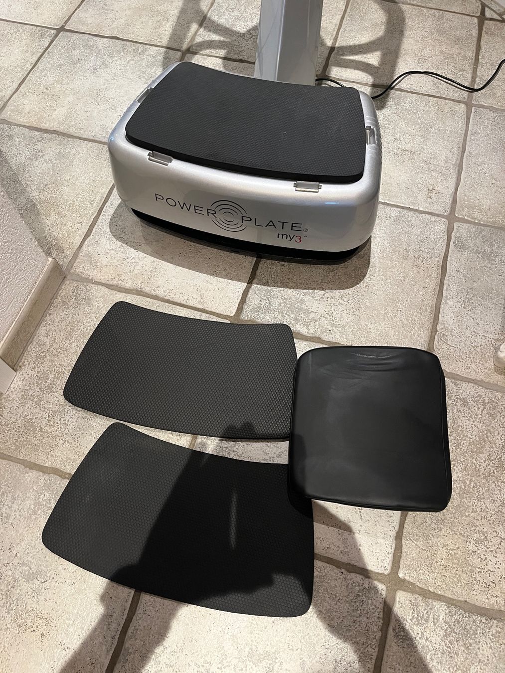 Power Plate Hometrainer: Power Plate My3 silber – Usato da Däniken SO venduto da Rc30hellraiser 3