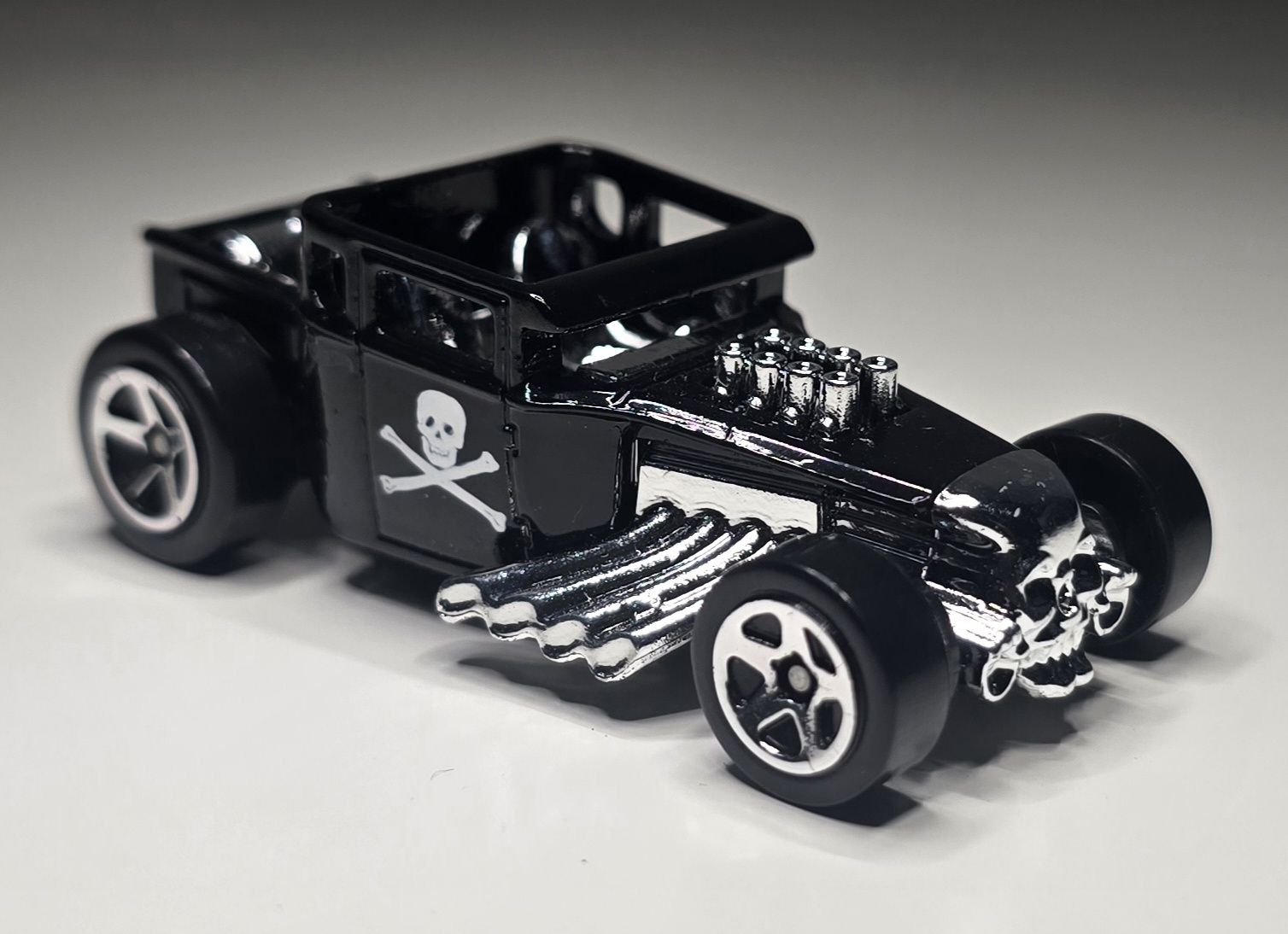 Hot Wheels Modellini d'auto: HotWheels Bone Shaker – Nuovo (secondo la descrizione) da Kirchberg BE venduto da HotWheelsSammler